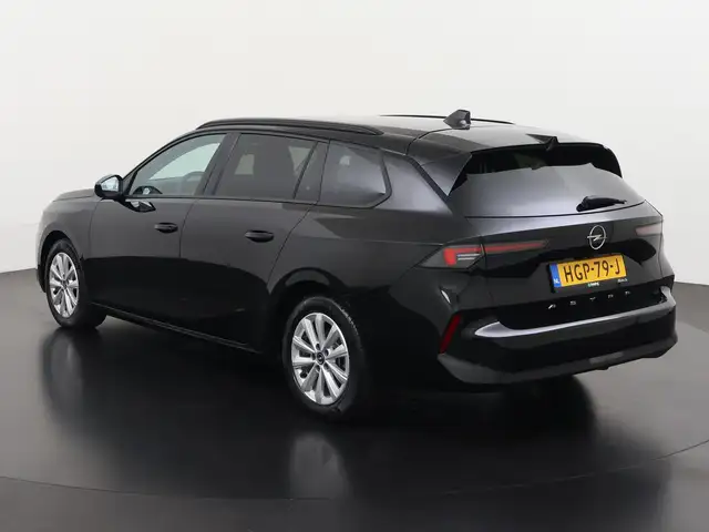 Opel Astra view 7