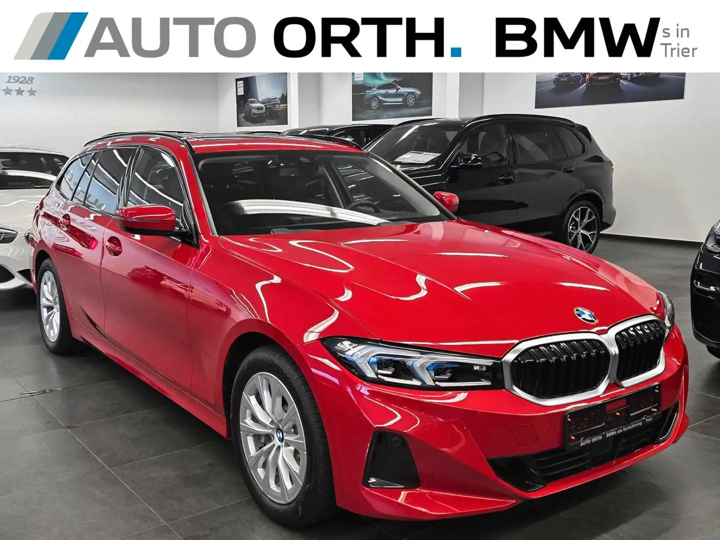 BMW 330 i xDrive Touring *LCI* SPORT-AUT HUD PANO ACC Rosso - 1