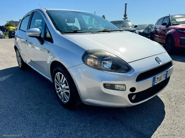 Fiat Punto view 3