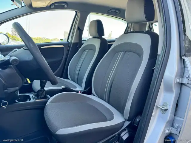 Fiat Punto view 8