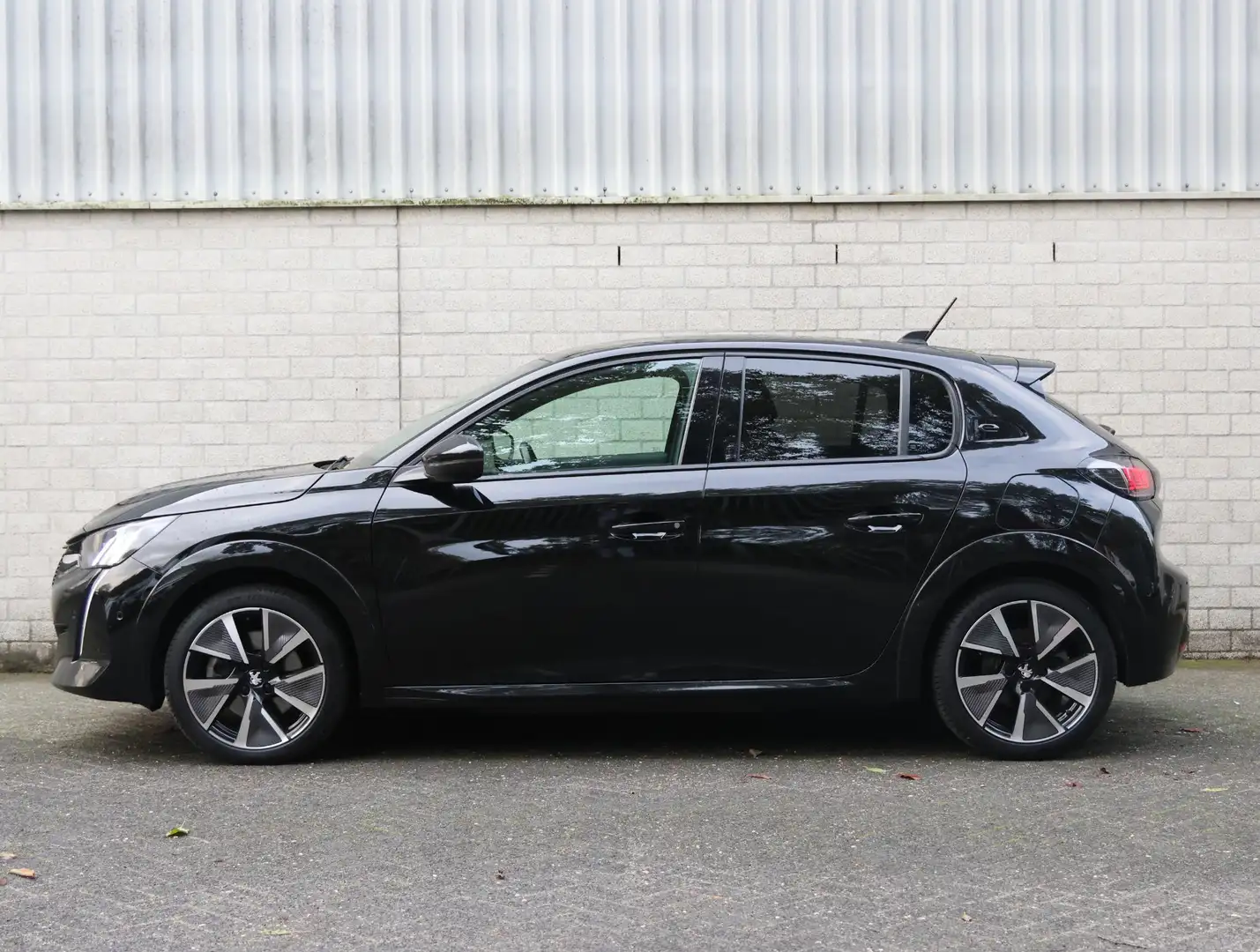 Peugeot e-208 GT 50kWh | 1ste eigenaar | 3 FASE | 92% ACCURAPPOR Schwarz - 2