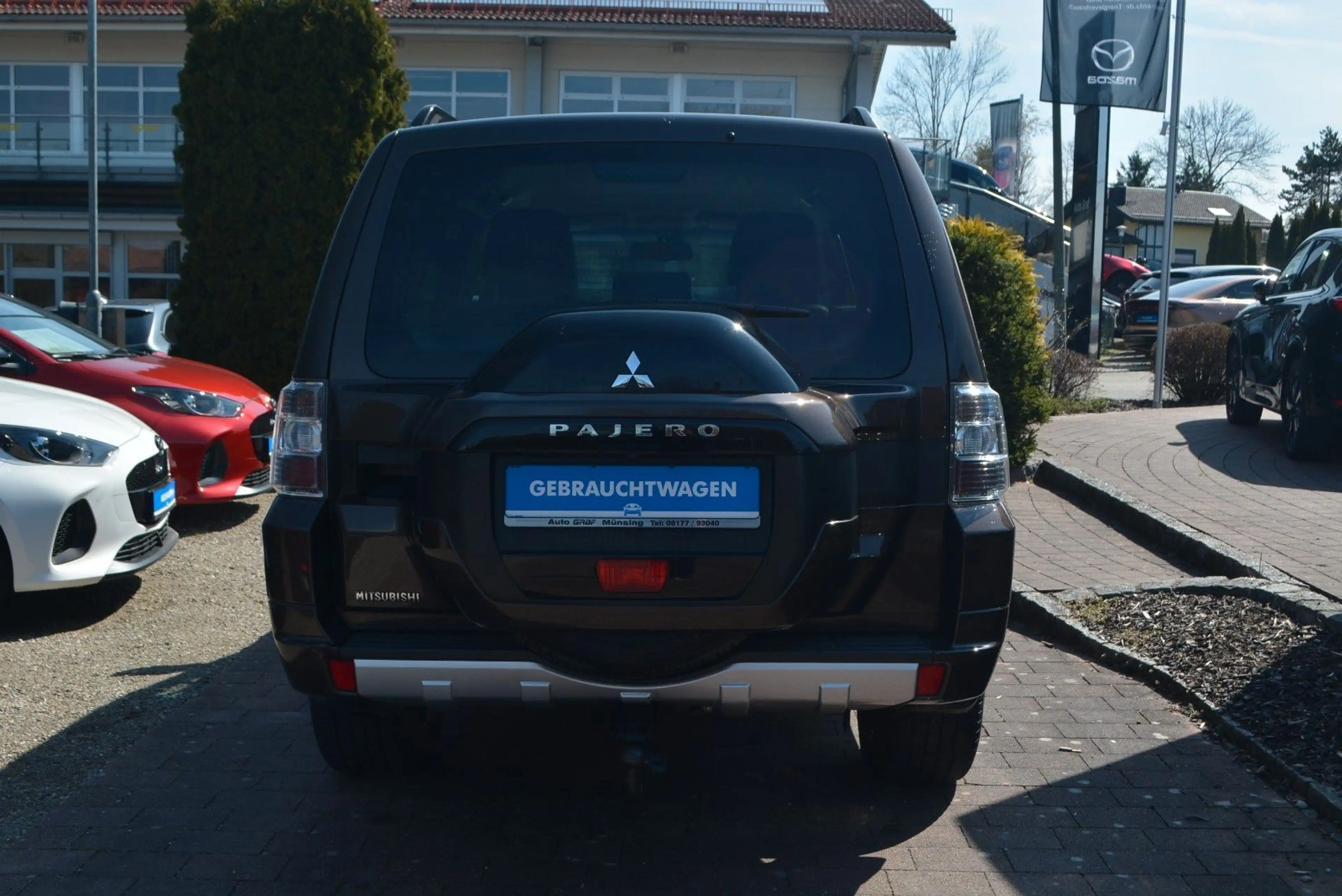 Mitsubishi Pajero 3.2 DI-D Edition 100 AHK 7-Sitzer — photo 6