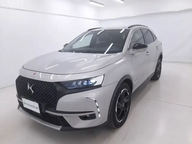 DS Automobiles DS 7 Crossback view 9