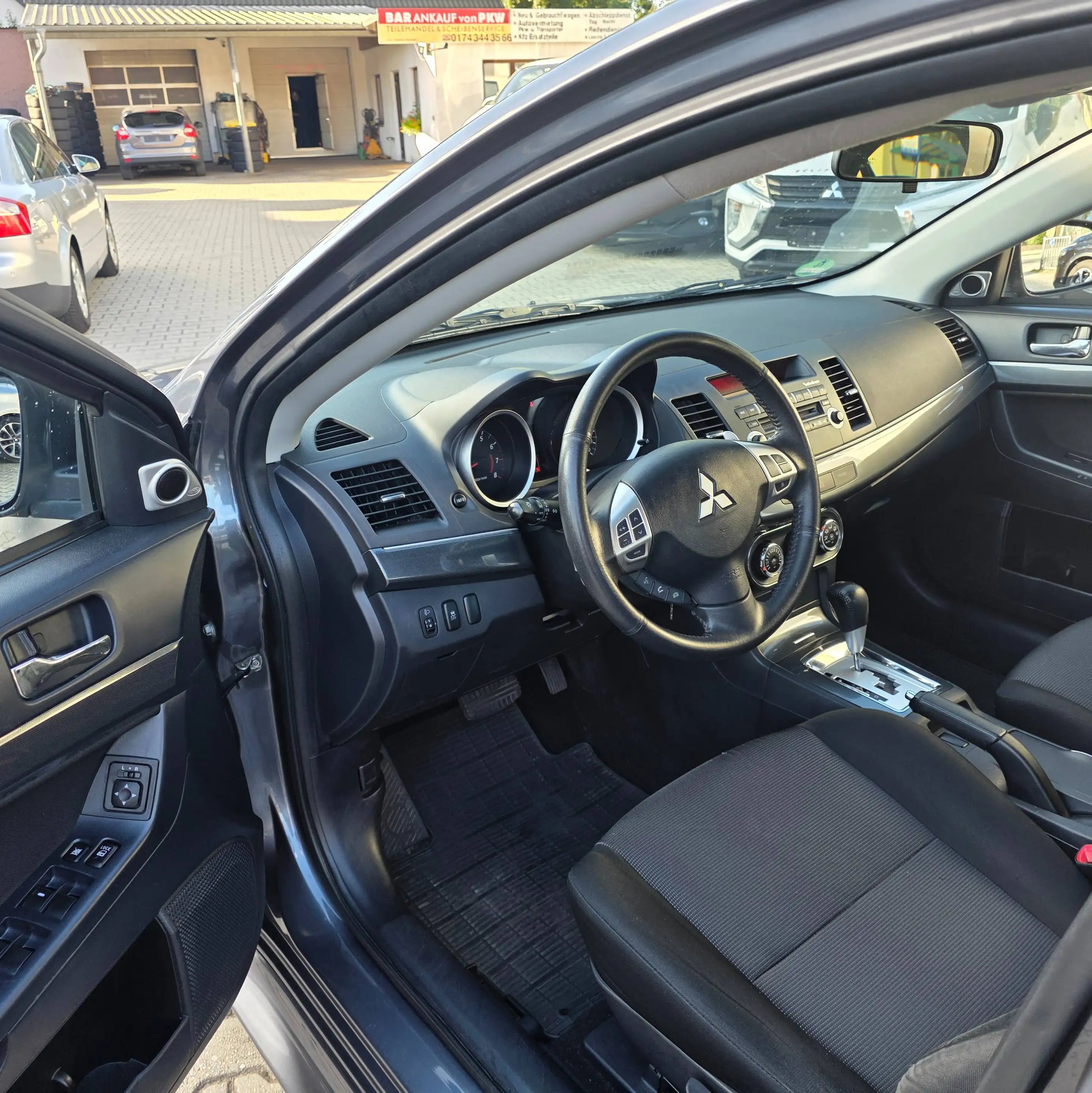Mitsubishi Lancer Intense — photo 7