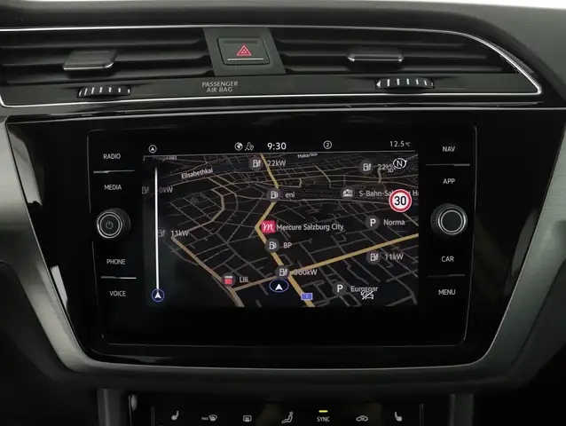 Volkswagen Touran view 15