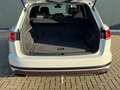 Volkswagen Touareg 3.0 TSI eHybrid * Blackstyle * Panorama * Trekhaak Wit - thumbnail 22