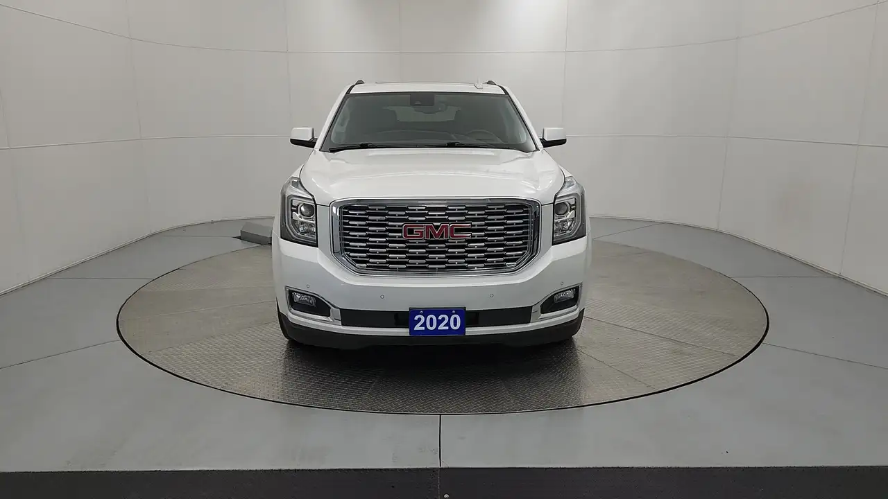GMC Yukon снимка GMC Yukon