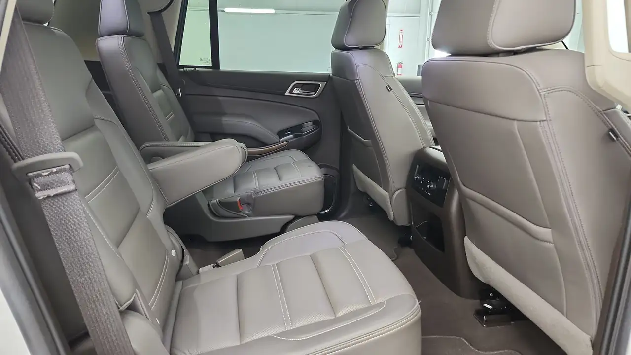 GMC Yukon снимка GMC Yukon