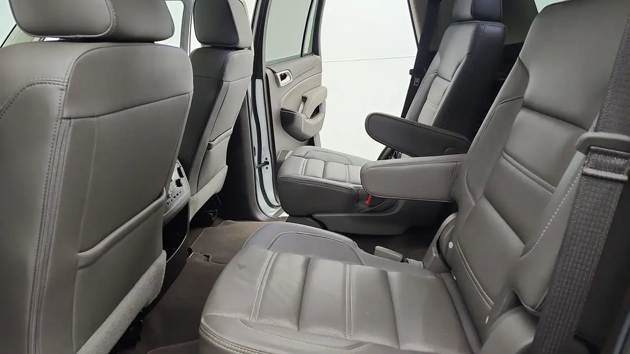 GMC Yukon снимка GMC Yukon