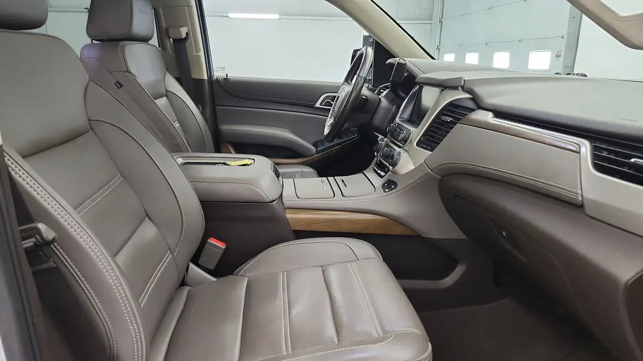 GMC Yukon снимка GMC Yukon