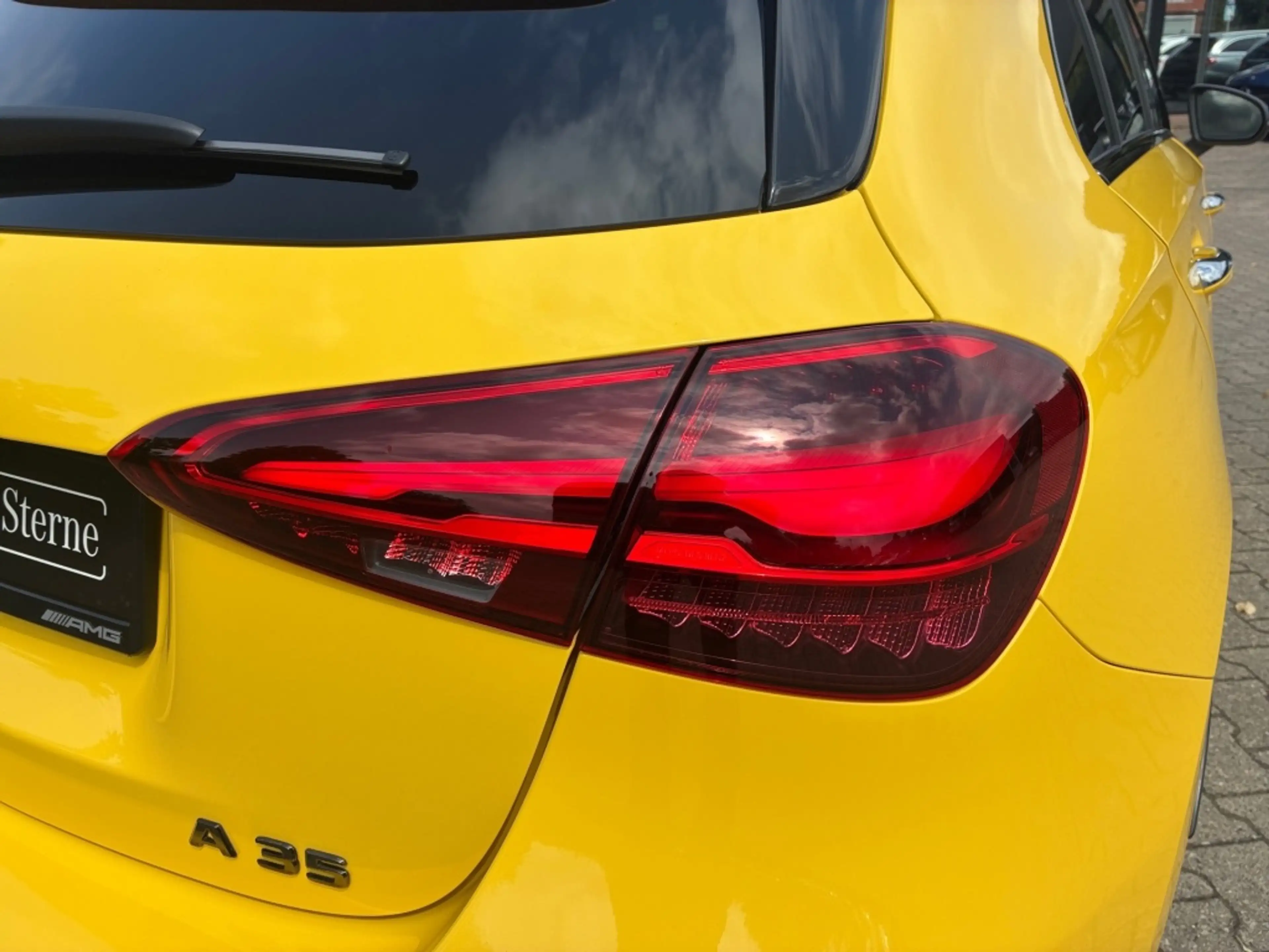 Mercedes-Benz A 35 AMG AMG A 35 4M Night II Kamera Ambiente — photo 9