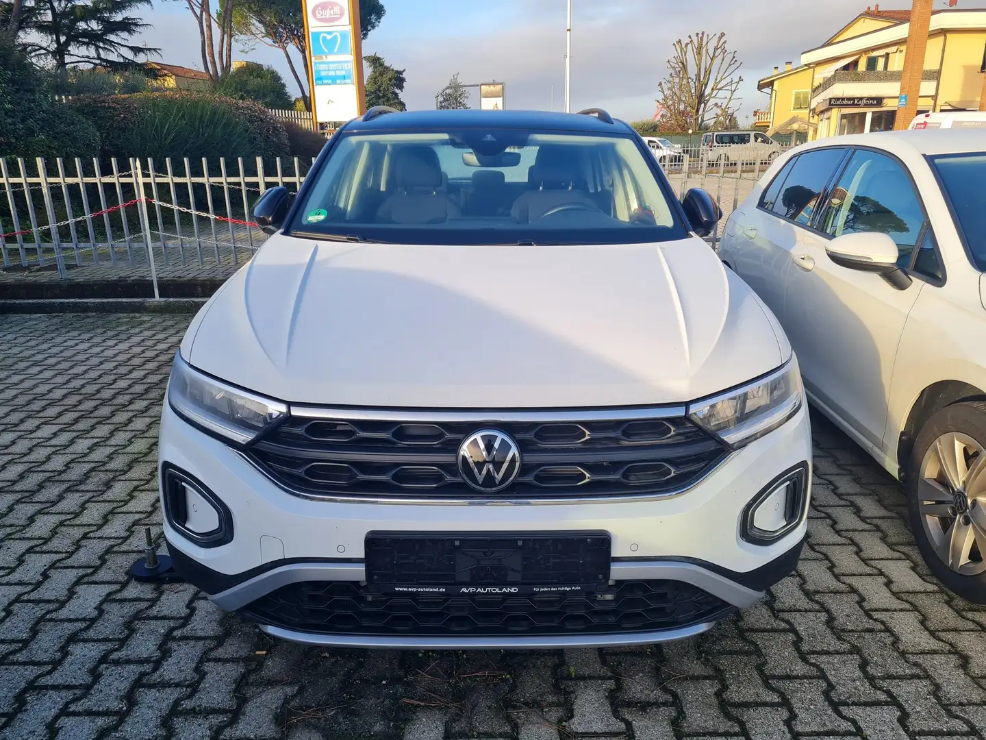 Volkswagen T-Roc 1.0 TSI Weiß - 2