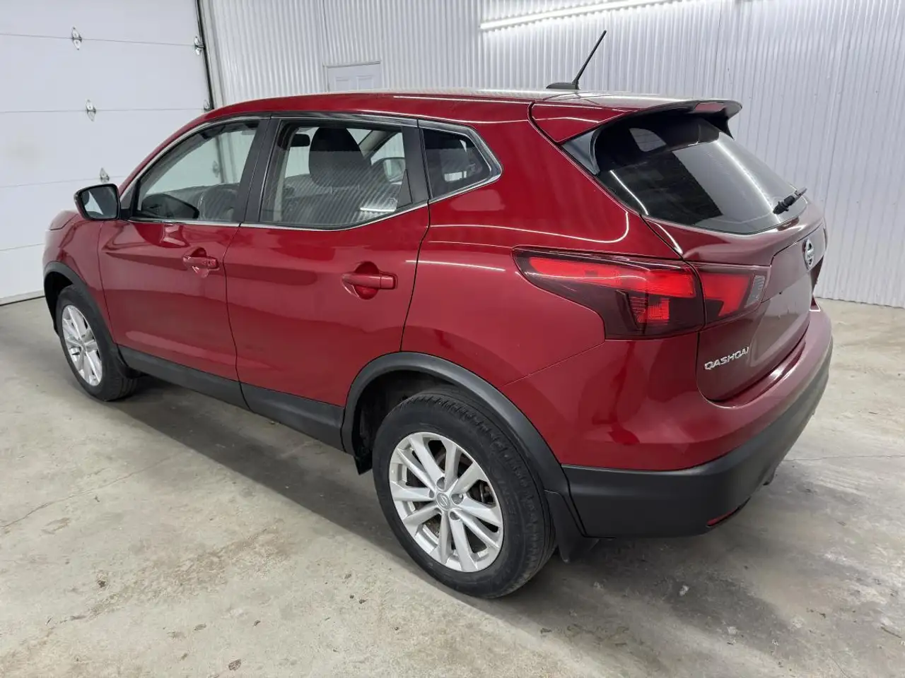 Nissan Qashqai снимка Nissan Qashqai