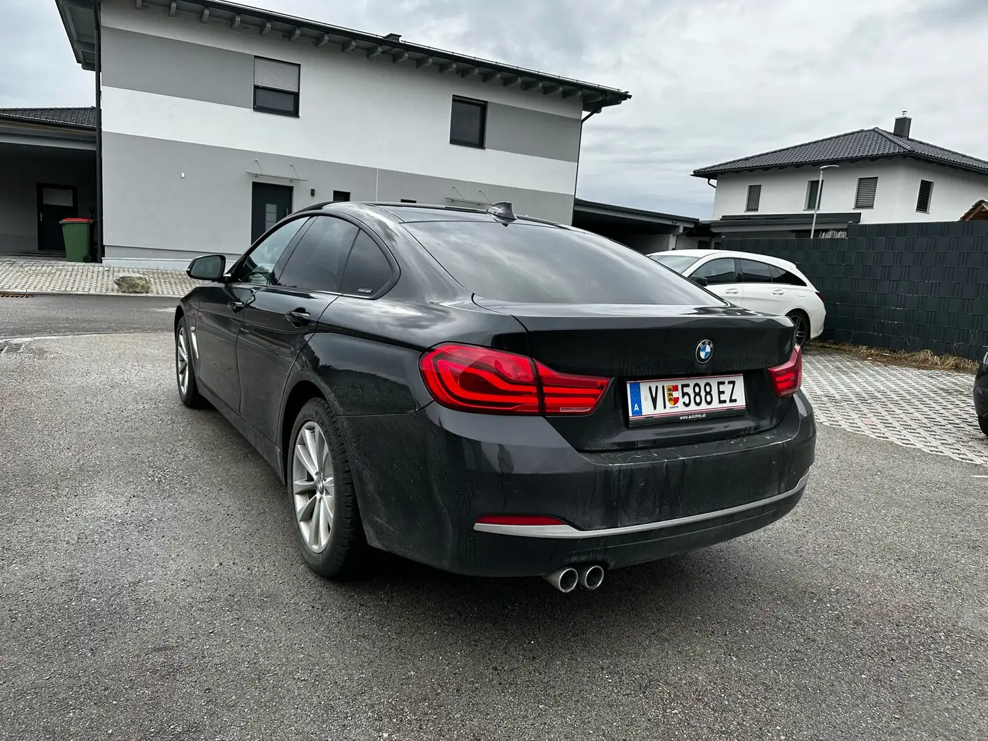 BMW 420 420d xDrive Gran Coupe Luxury Line Aut. I Head-Up Schwarz - 2