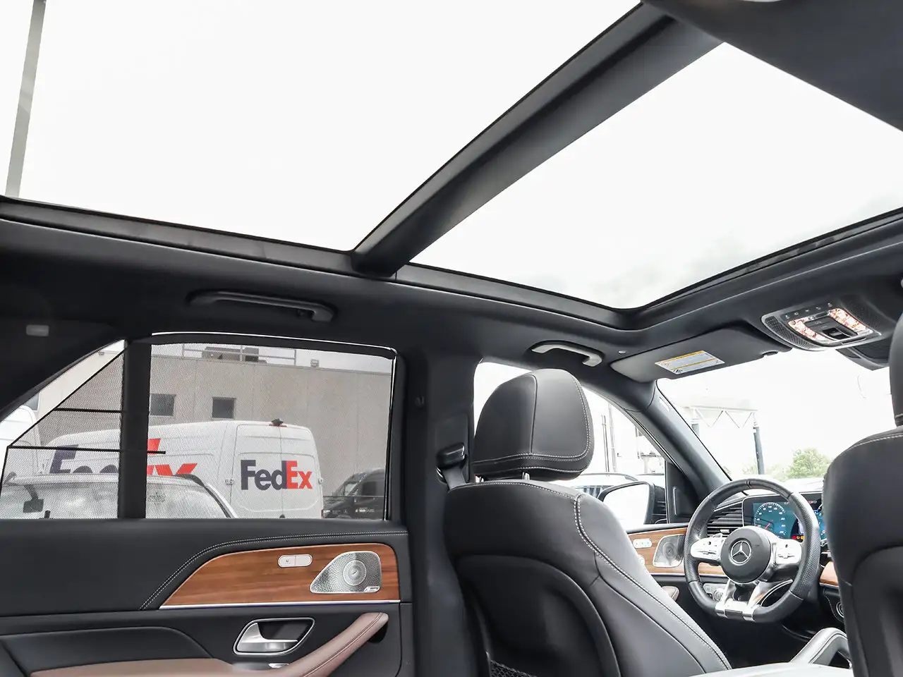 Mercedes-Benz GLE снимка Mercedes-Benz GLE