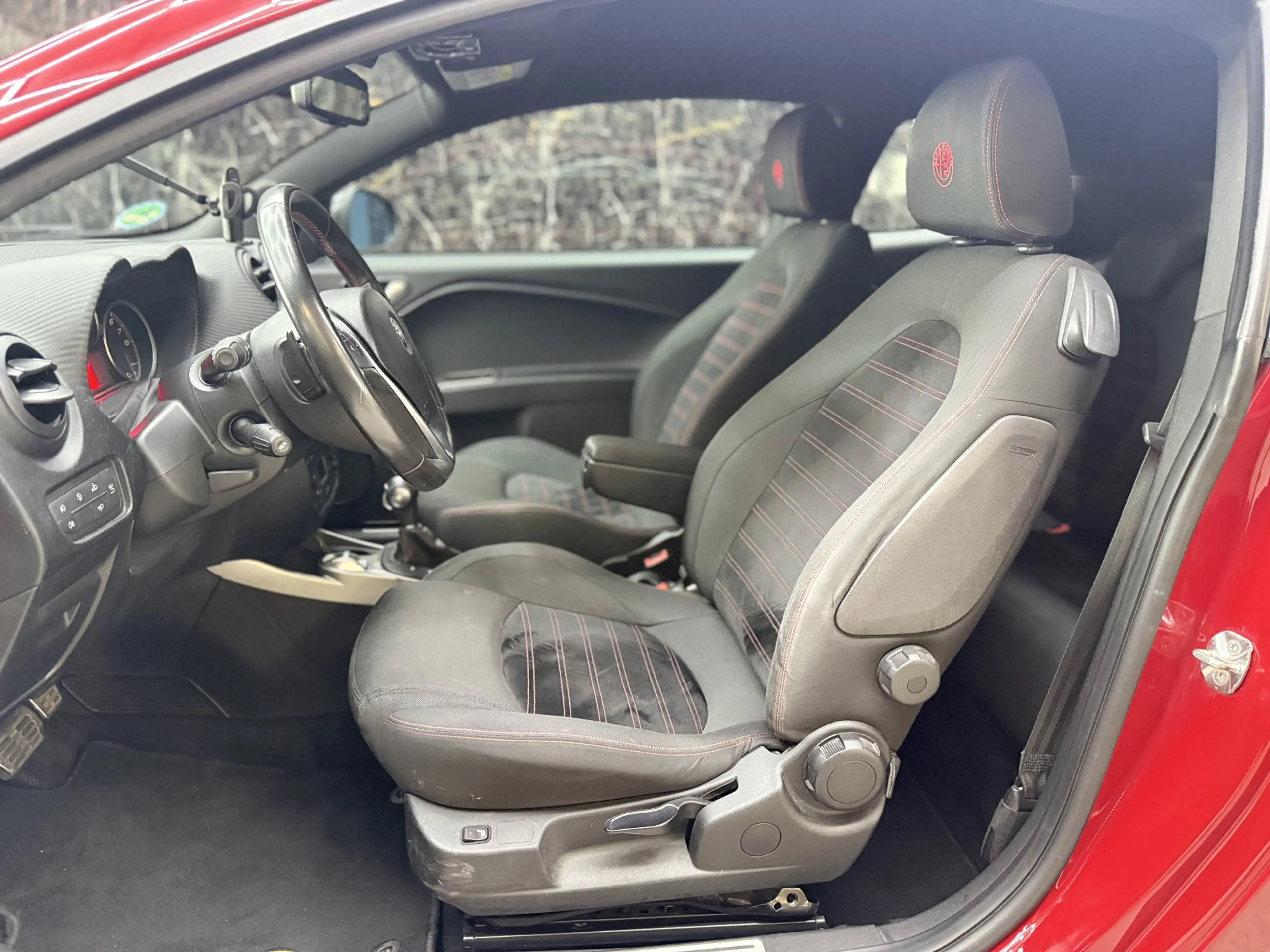 Alfa Romeo MiTo 1.4 T MultiAir Veloce — photo 6