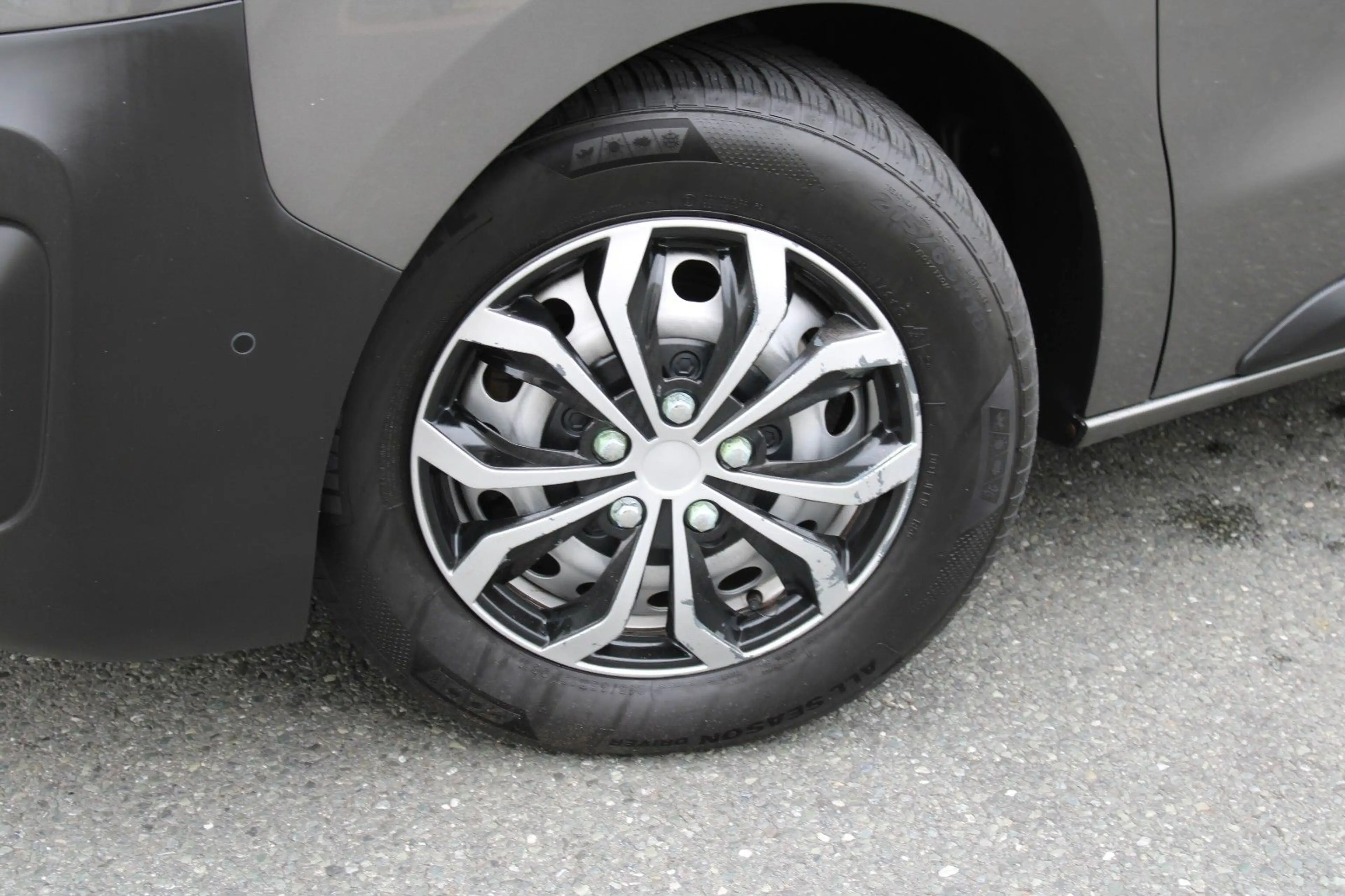 Peugeot Expert Kasten Premium L1 Navi Sitzhzg. Leder AHK — photo 12