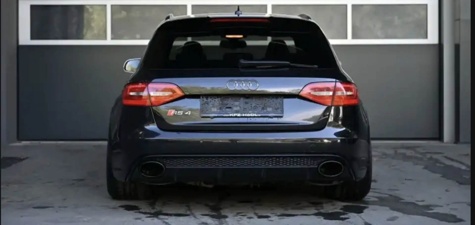 Audi RS4 Avant S tronic - 2