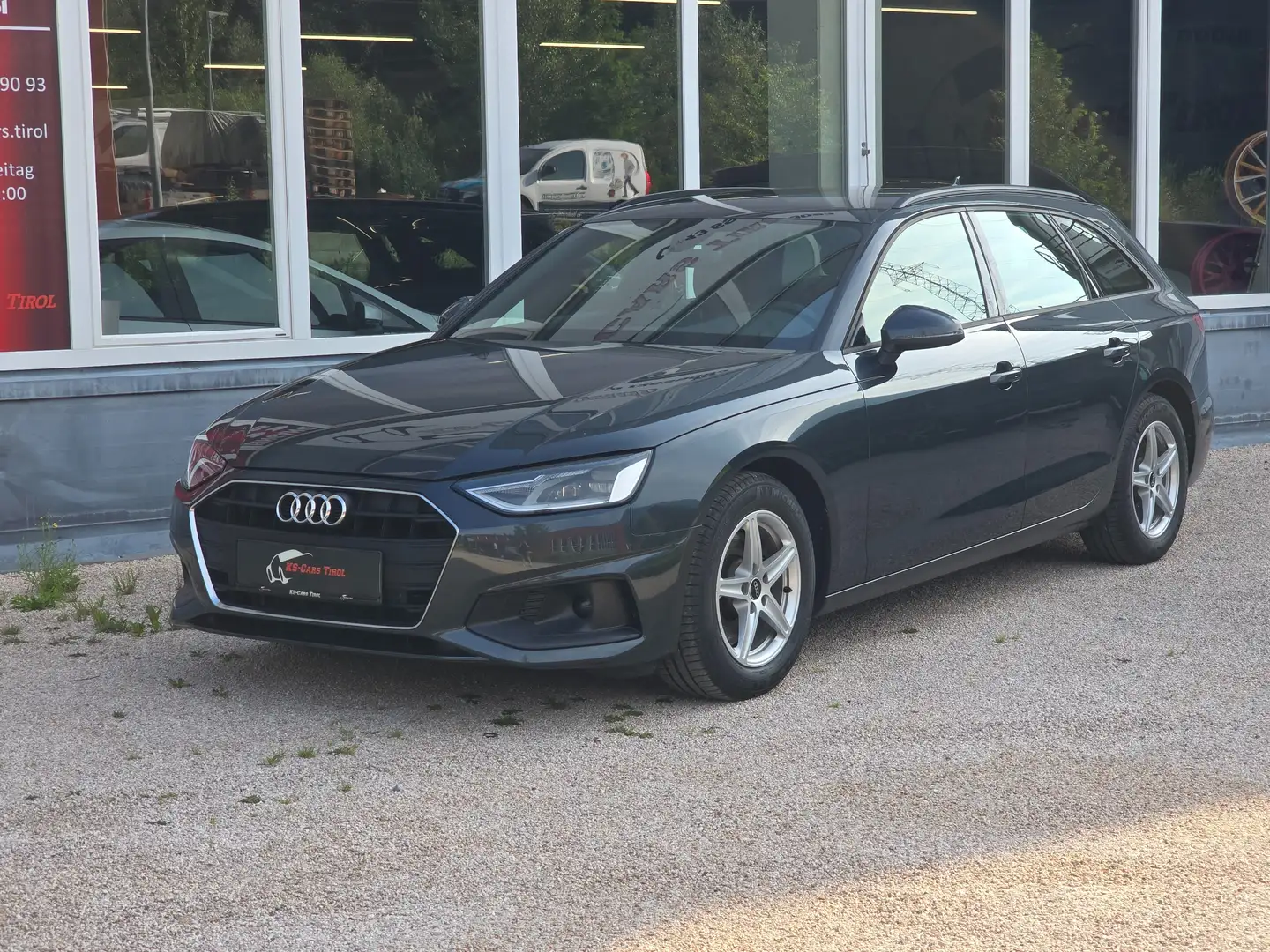 Audi A4 30 TDI S-tronic LED NAVI KAM Grau - 2