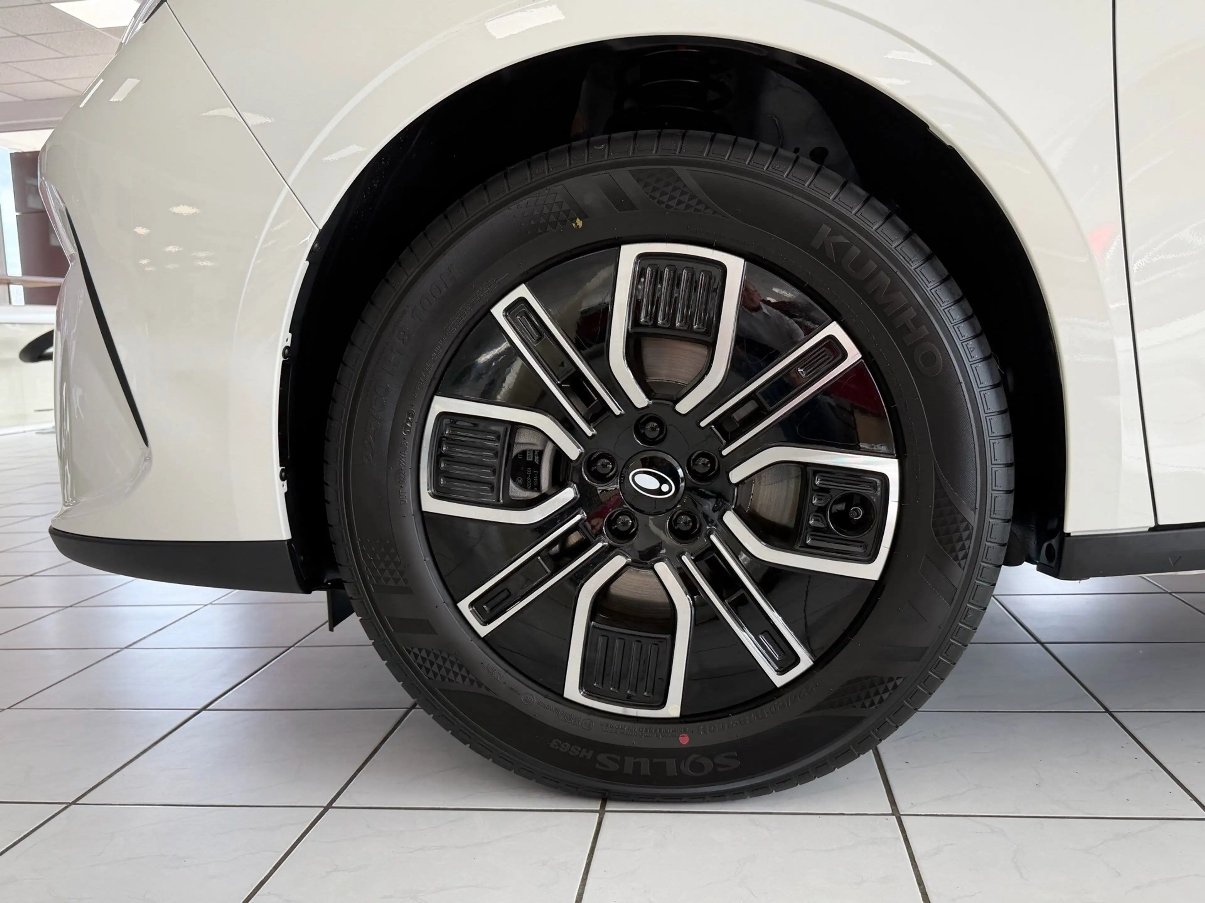 GWM ORA 5 Premium 1.5 Turbo 7-Gang DCT — photo 10