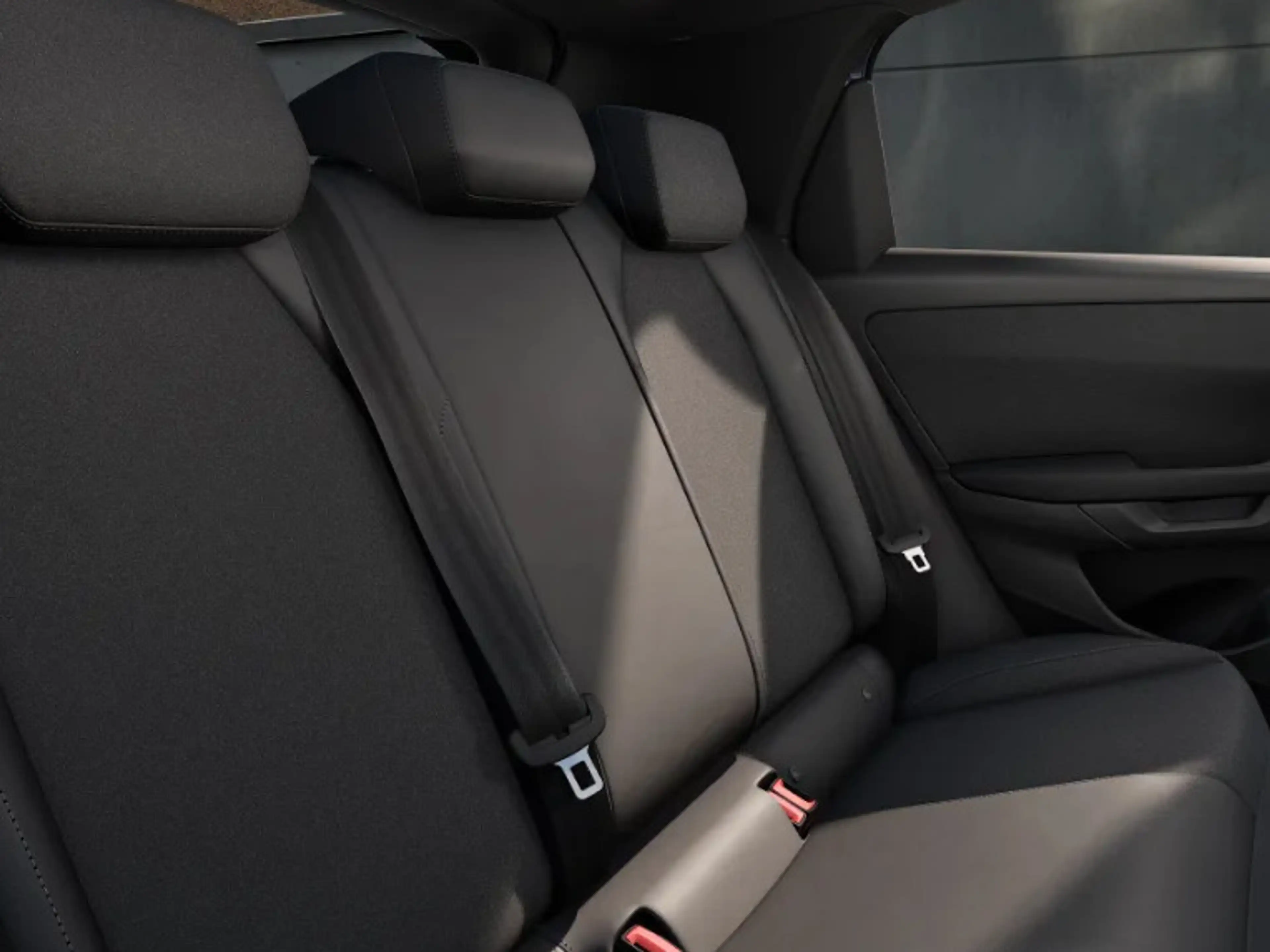 Volkswagen ID. Polo Style 52 kWh accu,211 PK · Trekhaak afneembaar · Z — photo 4