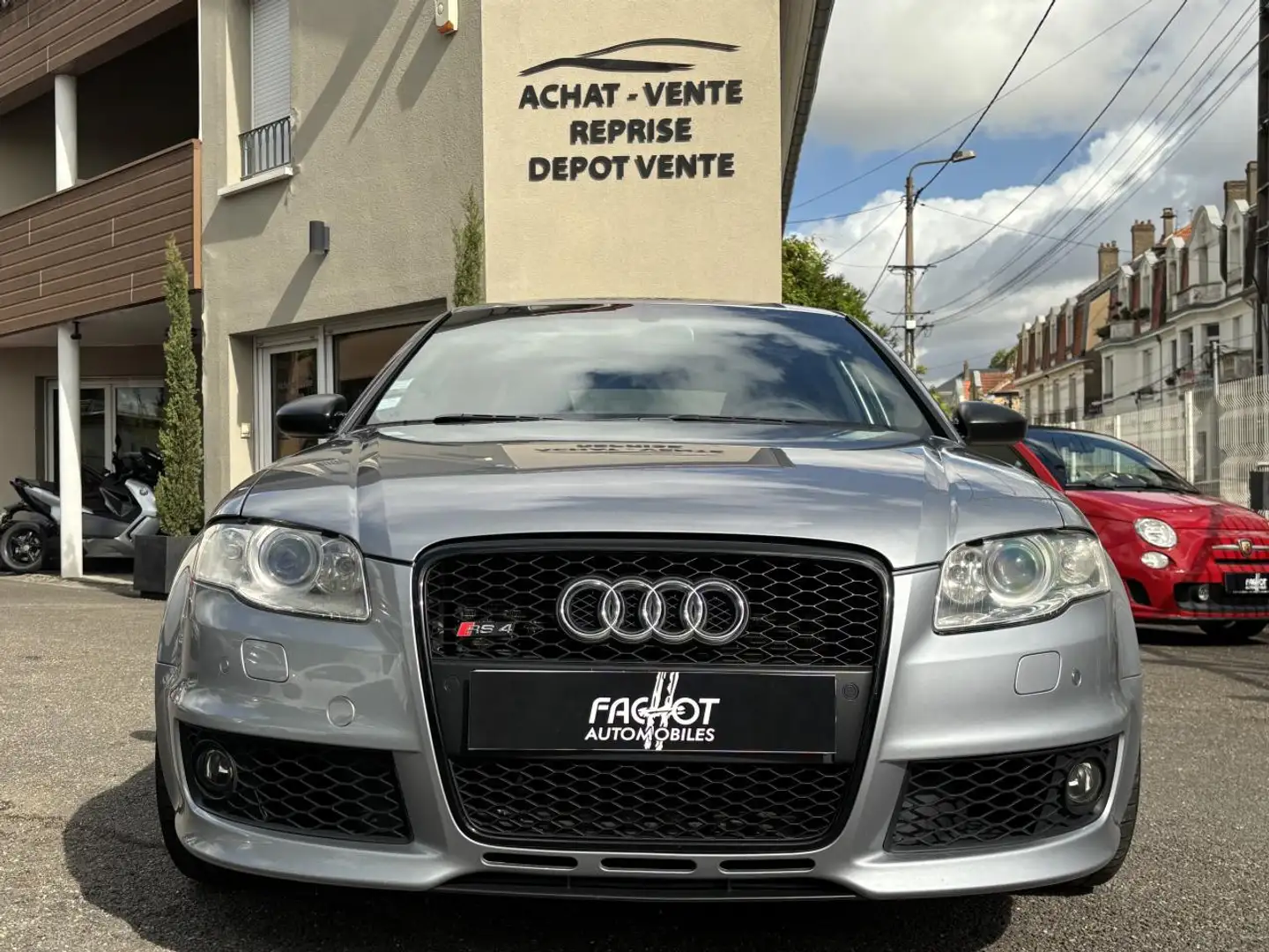 Audi A4 RS4 Avant Quattro 4.2i V8 RS4 AVANT. Grau - 2