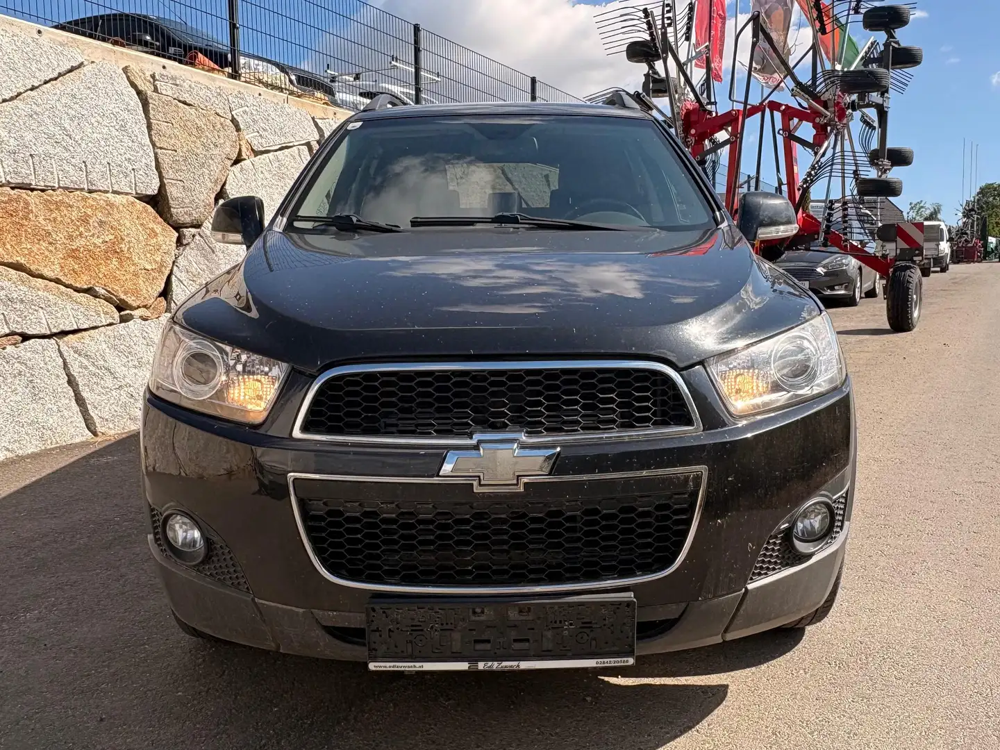 Chevrolet Captiva Captiva LT 2,2 2WD DPF LT Schwarz - 2