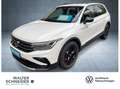 Volkswagen Tiguan 2.0 TDI DSG 4Motion Urban Sport Navi AHK Weiß - thumbnail 1
