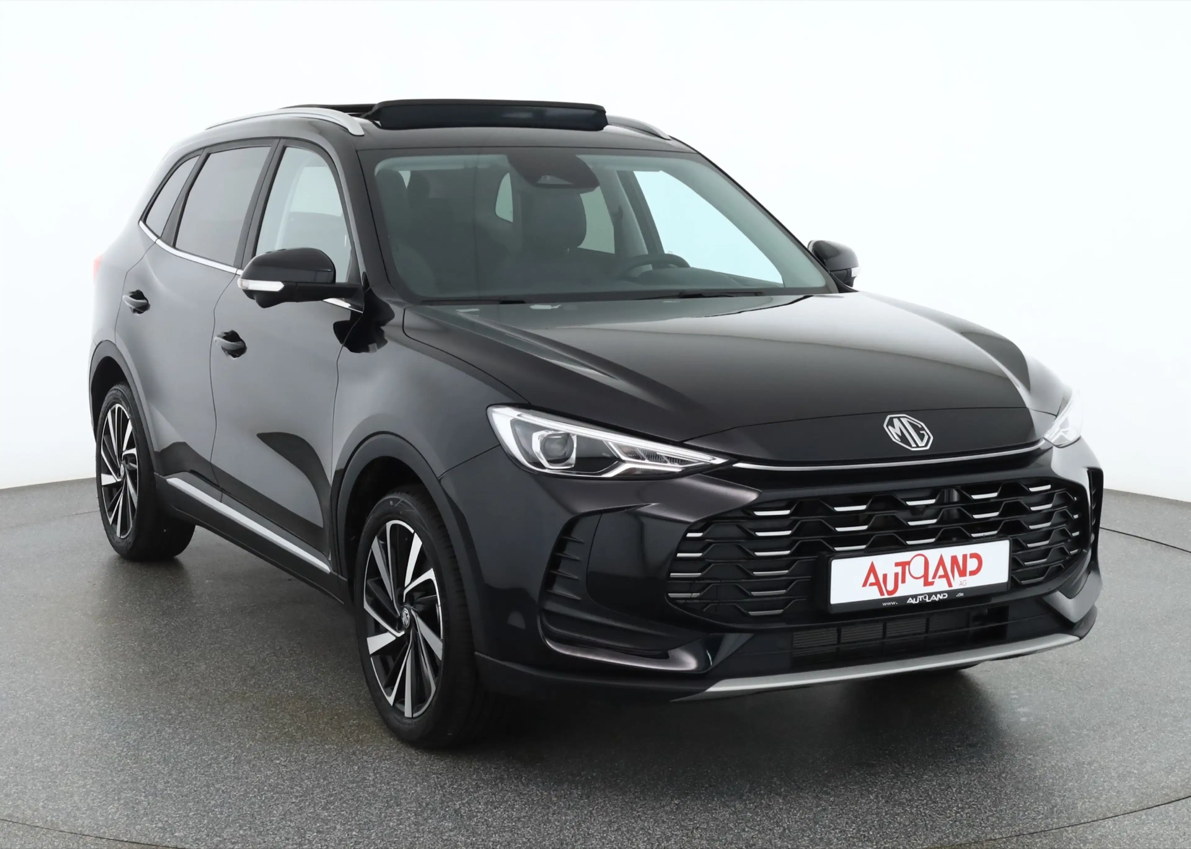 MG ZS 1.5 Hybrid Luxury Aut. LED ACC 360° Pano — photo 7