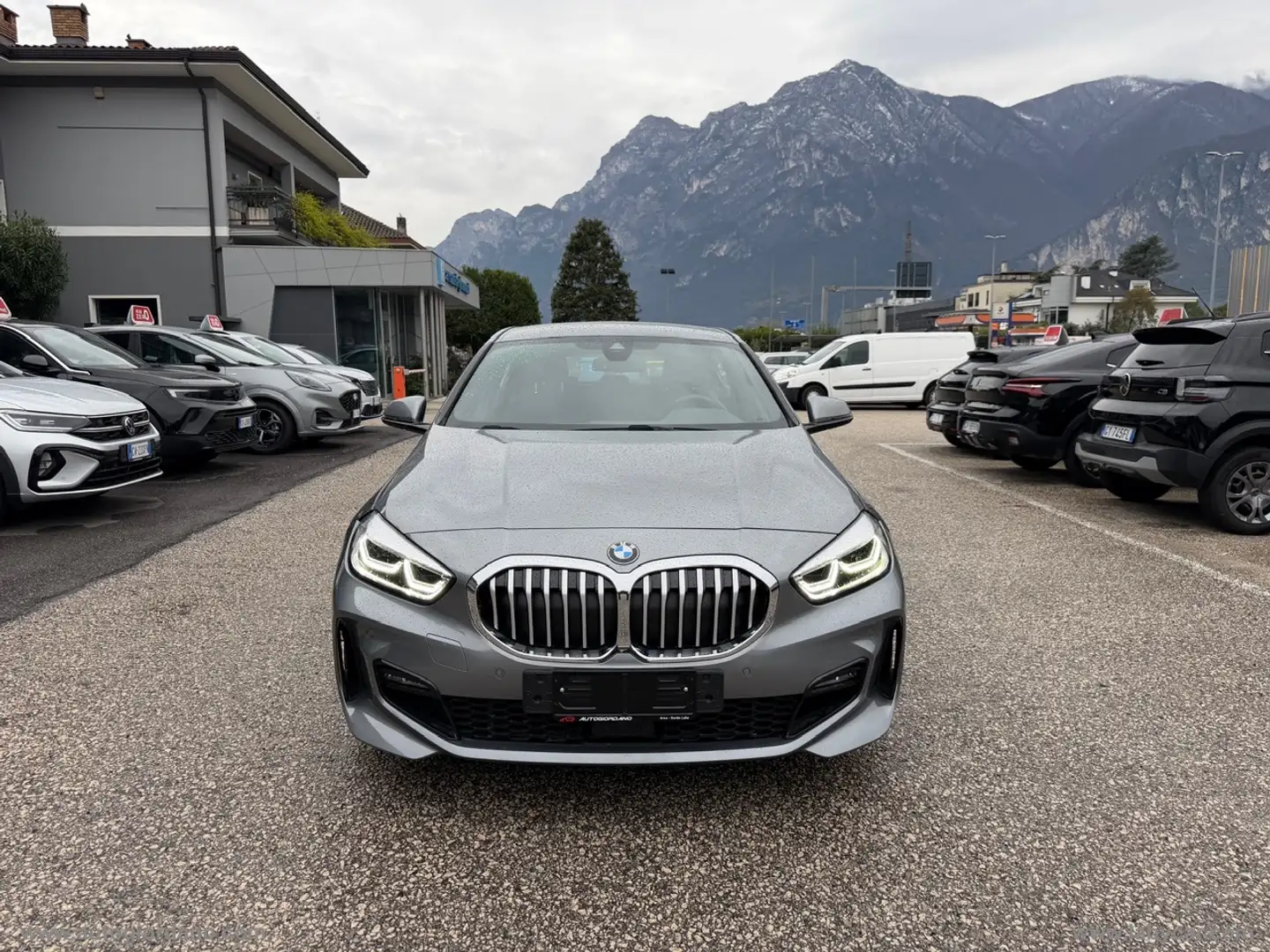 BMW 118 118d 5p. MSport AUTOMATICA Grigio - 2