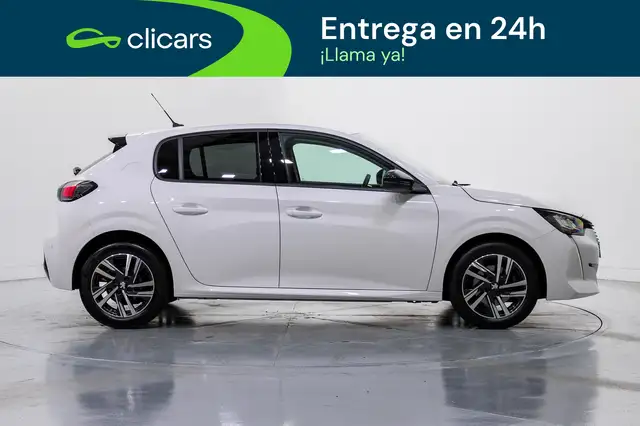 Peugeot 208 view 7