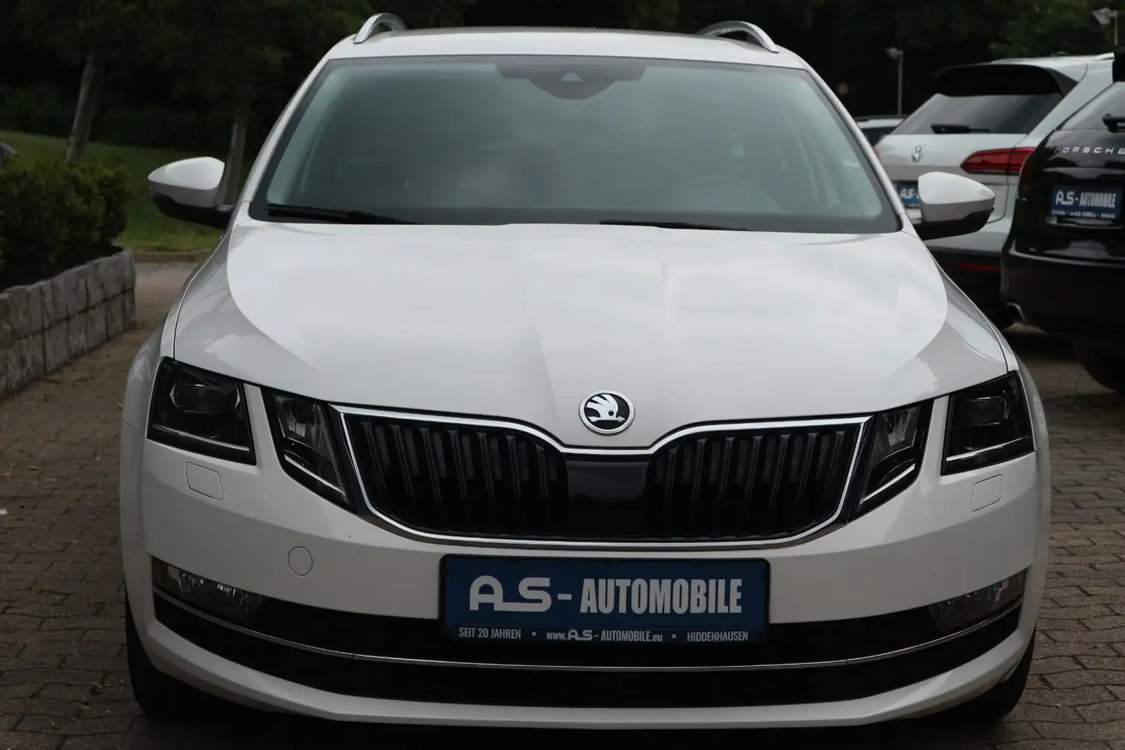Skoda Octavia Combi Style *2.HD/DSG/NAV/LED/ACC/PDC* Biały - 2