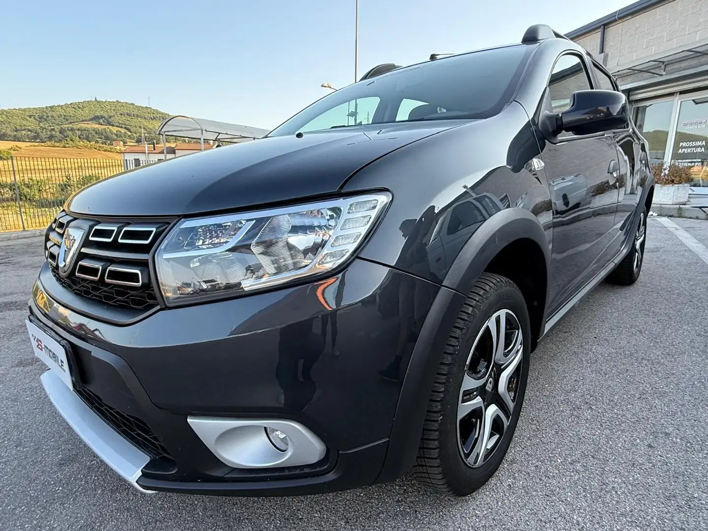 Dacia Sandero Sandero Stepway 1.5 blue dci Comfort s Noir - 1