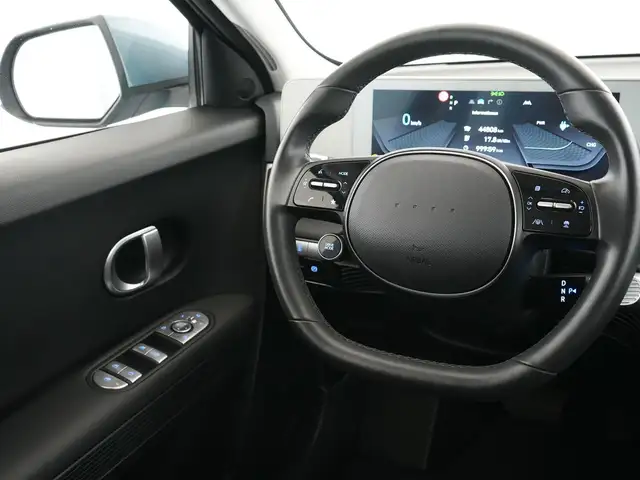 Hyundai Ioniq 5 view 10