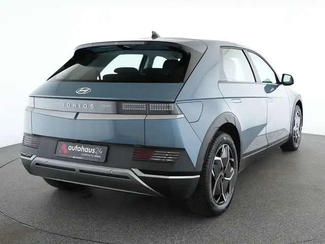 Hyundai Ioniq 5 view 5