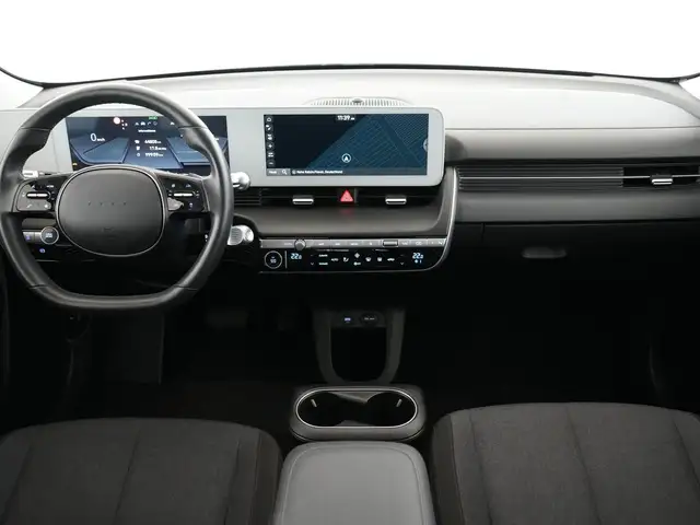 Hyundai Ioniq 5 view 9