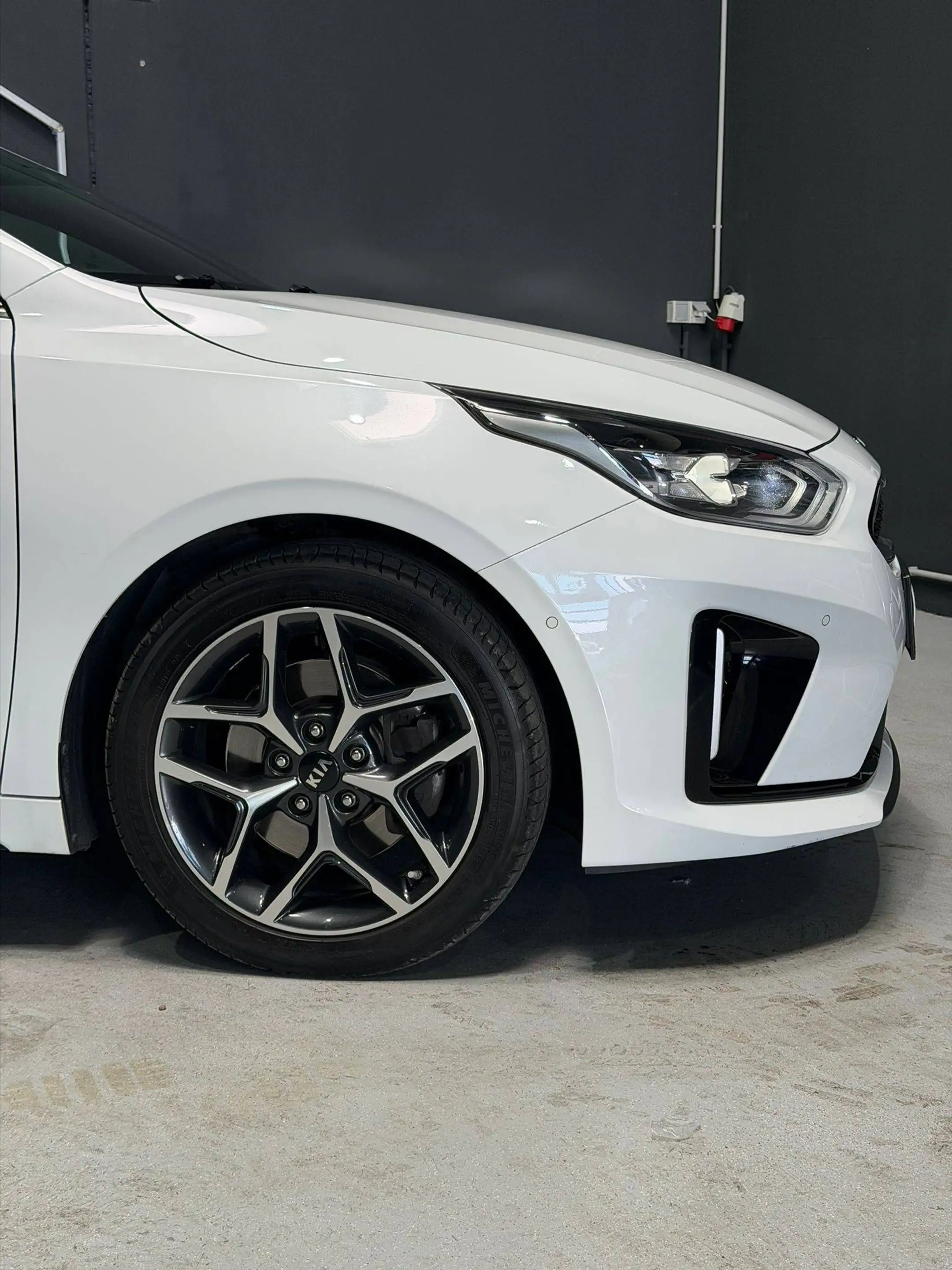 Kia ProCeed / pro_cee'd GT-Line — photo 7
