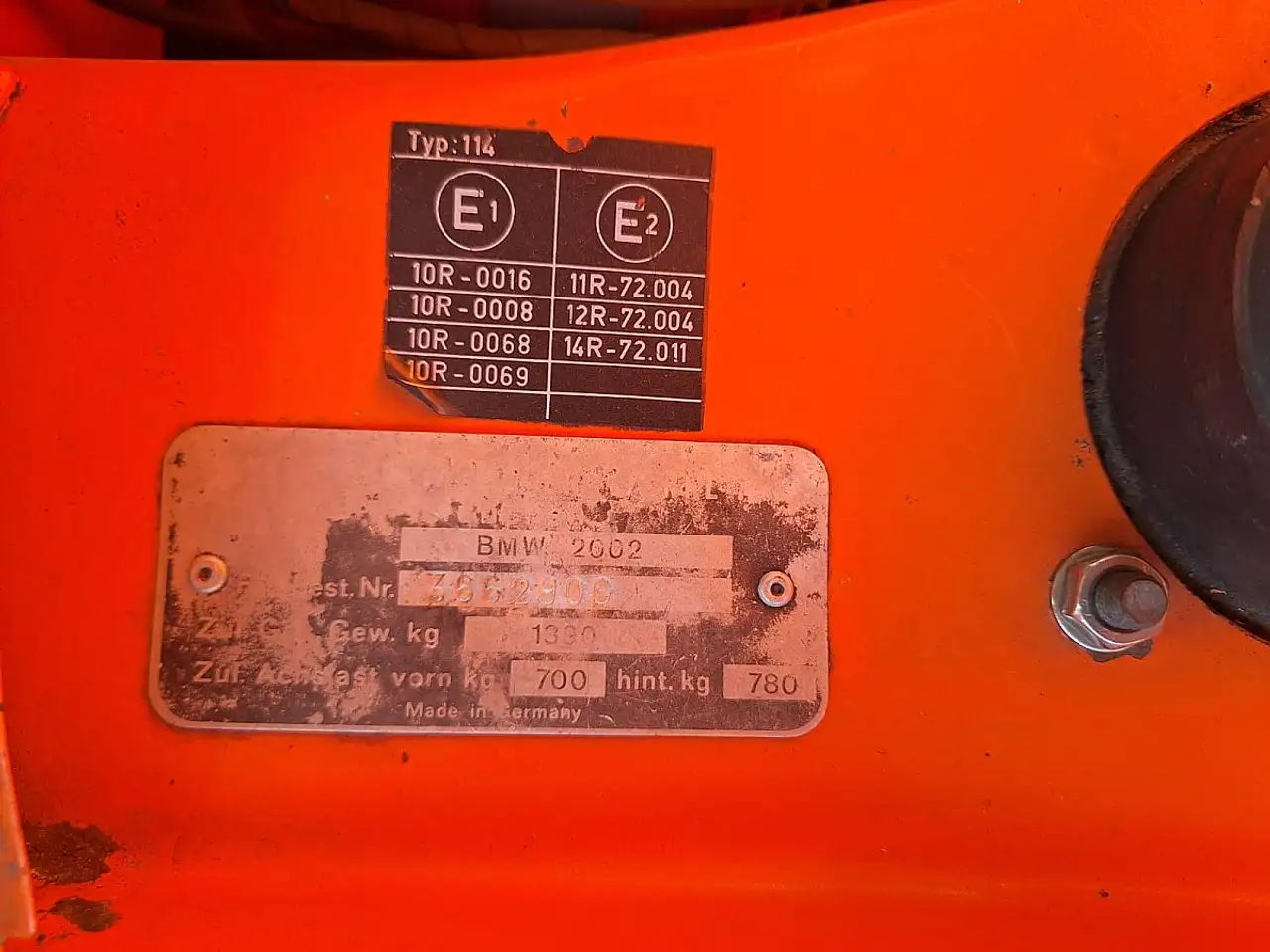 BMW 2002 INKA-Orange, foto 4