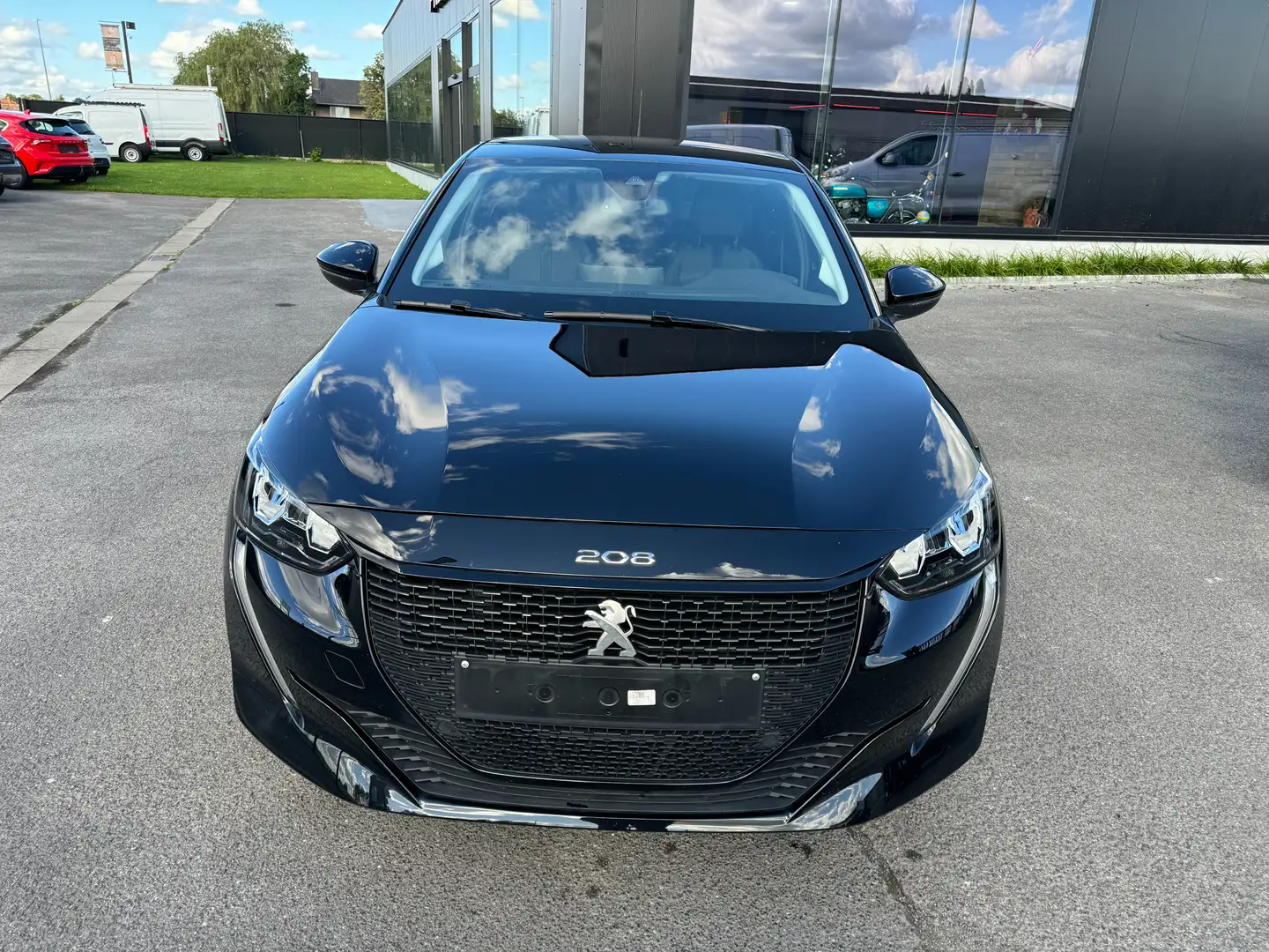 Peugeot e-208 50 kWh Allure elektrisch 1st eig ohboek Noir - 2