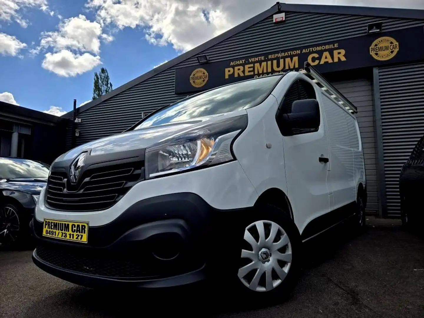 Renault Trafic RENAULT TRAFIC 29 FOURGON SWB DSL - 20 Blanco - 1