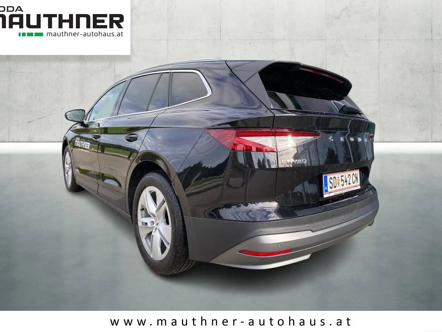 Skoda Enyaq 80 Loft Schwarz - 2
