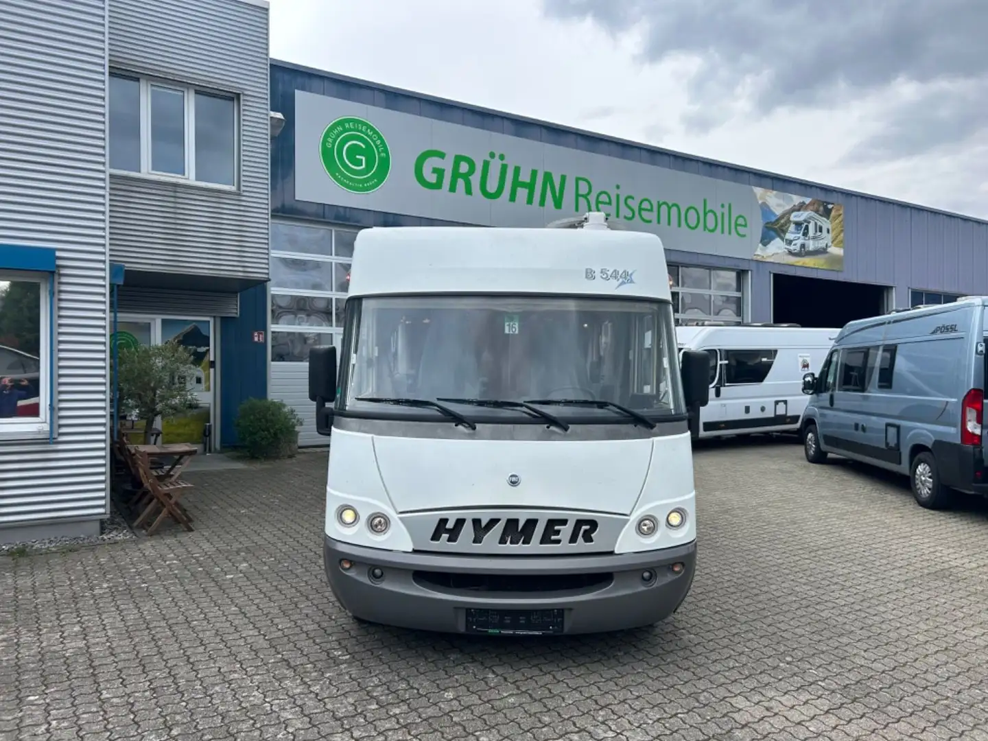 Hymer/Eriba B 544 /2xKlima/Grüne Plakette/128PS/Solar/TV+SAT Weiß - 2