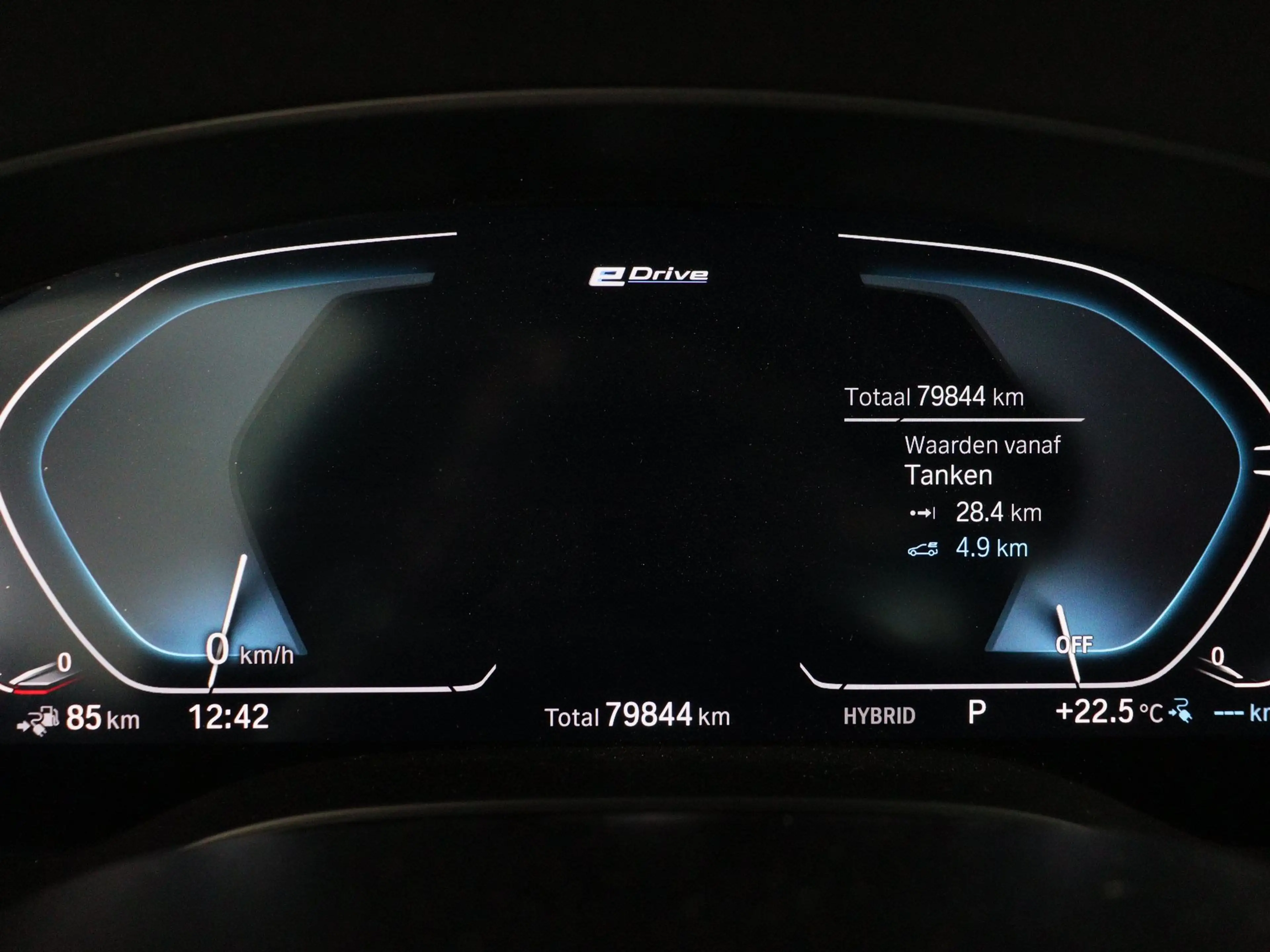 BMW 545 5 Serie 545e xDrive — photo 4