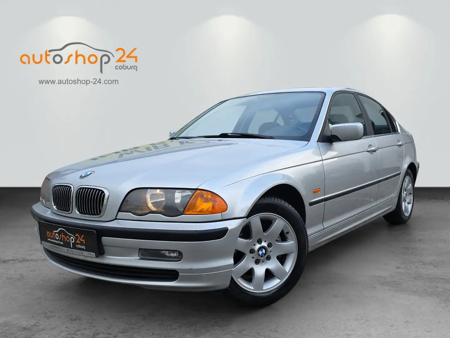 BMW 320 320i*Automatik*TÜV NEU*6 Zylinder* Silber - 2