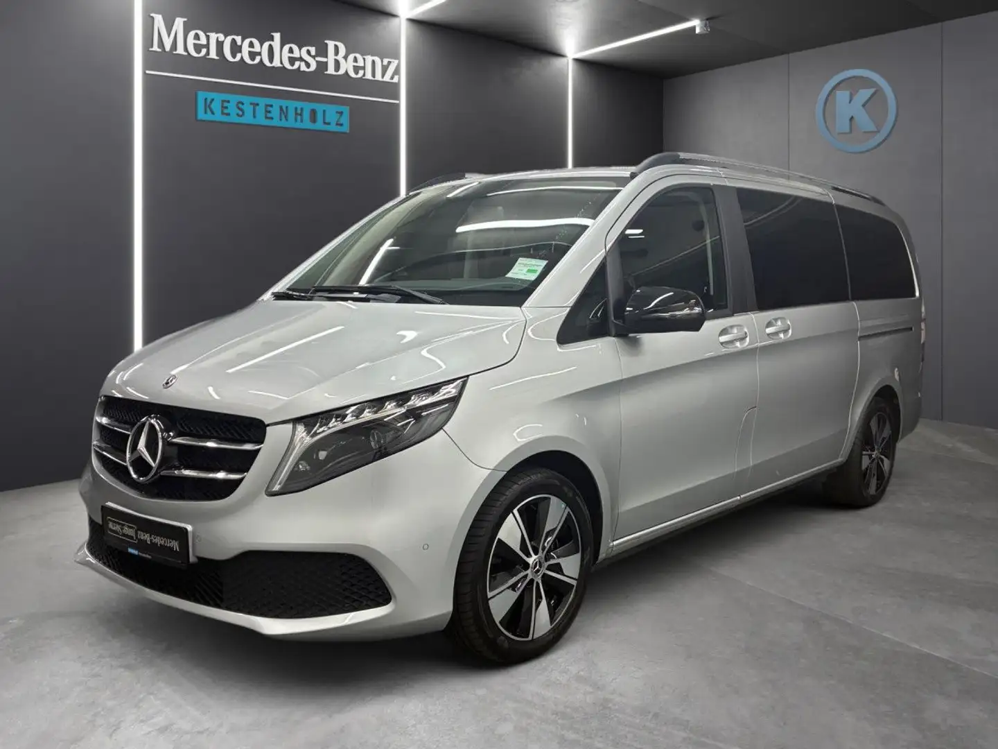 Mercedes-Benz V 220 d EDITION Lang Navi Kamera Tempomat AHK Argent - 2