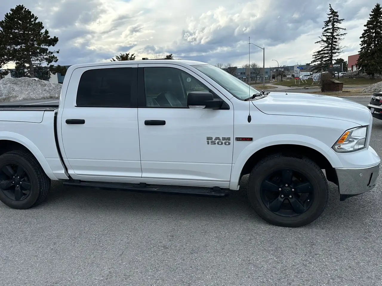 RAM 1500 снимка RAM 1500