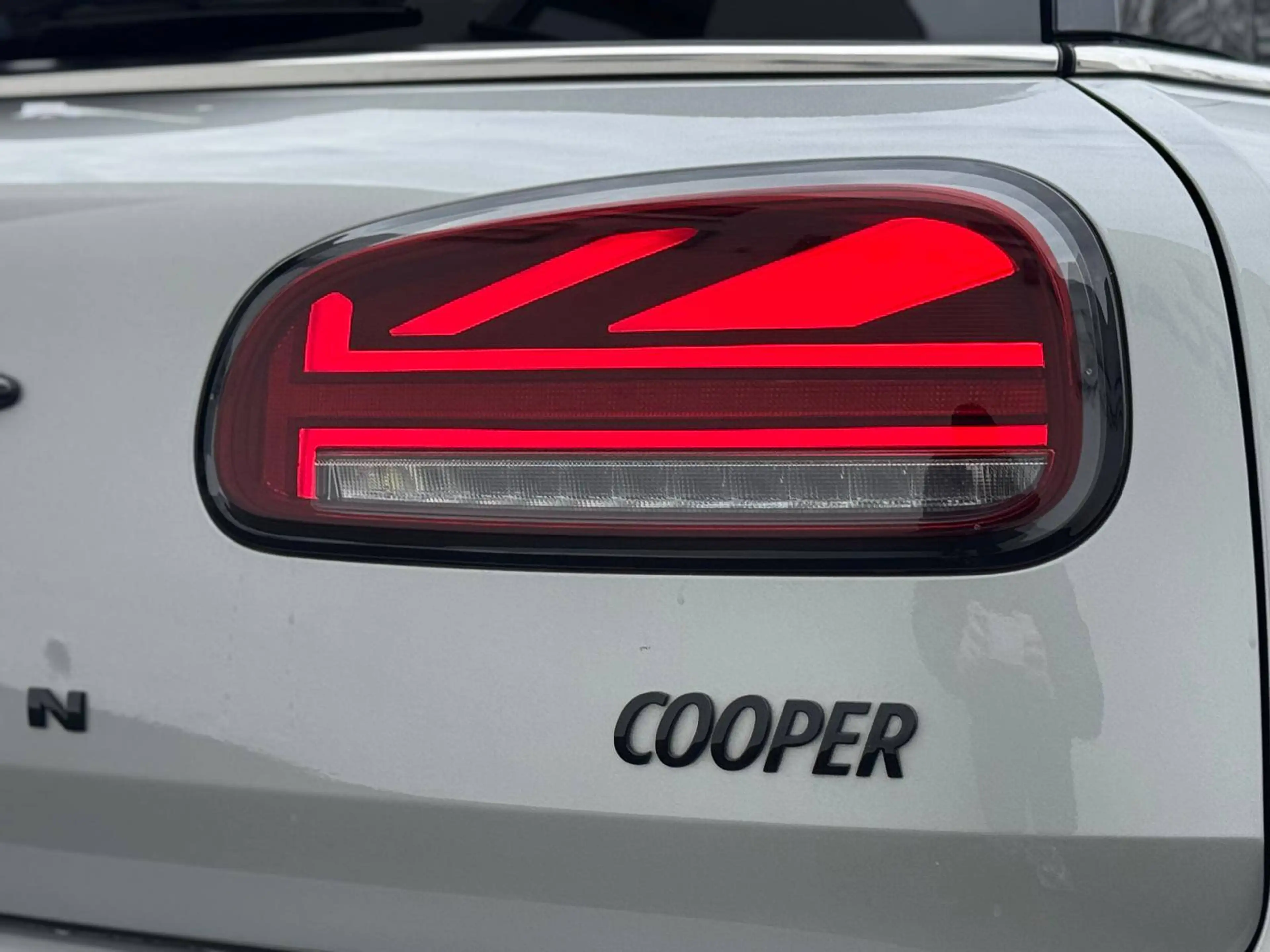 MINI Cooper Clubman 1.5i AUTO PACK NIGHT PHARES LED GPS CARPLAY CAMERA — photo 6