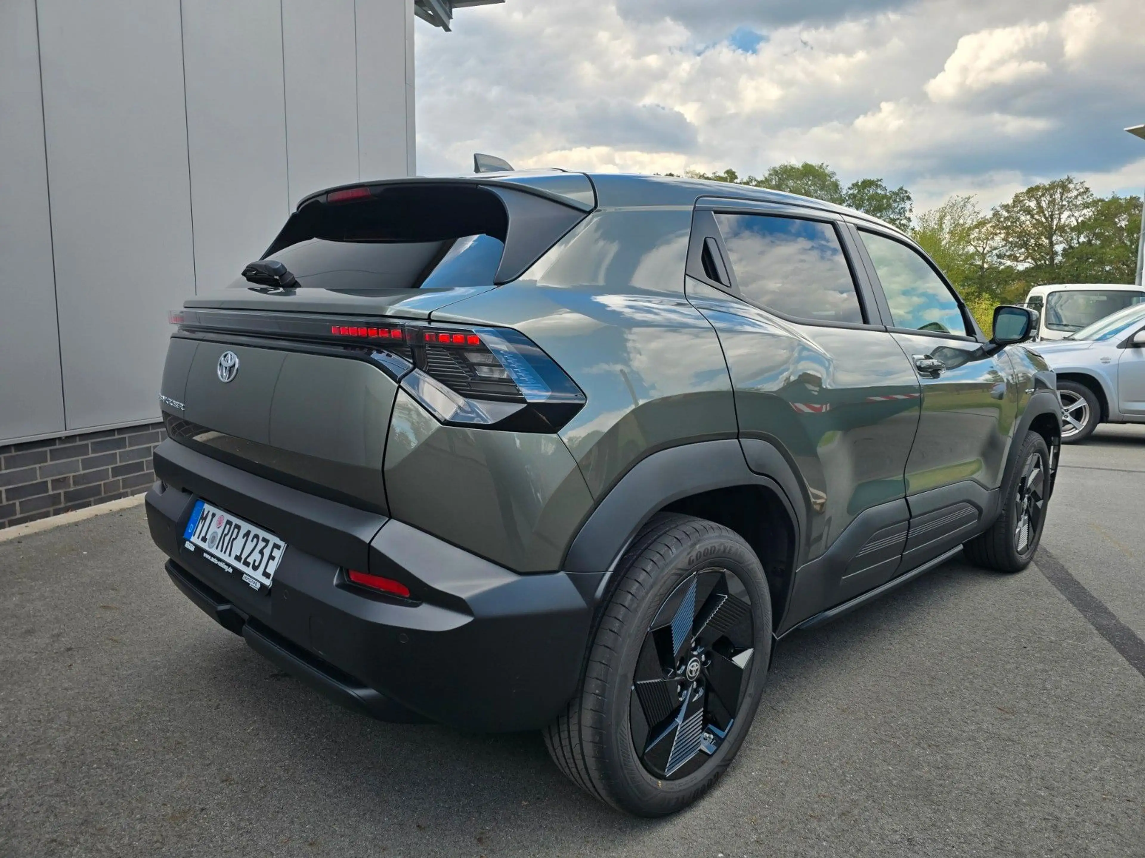 Toyota Urban Cruiser 128 kW FWD Teamplayer — photo 9