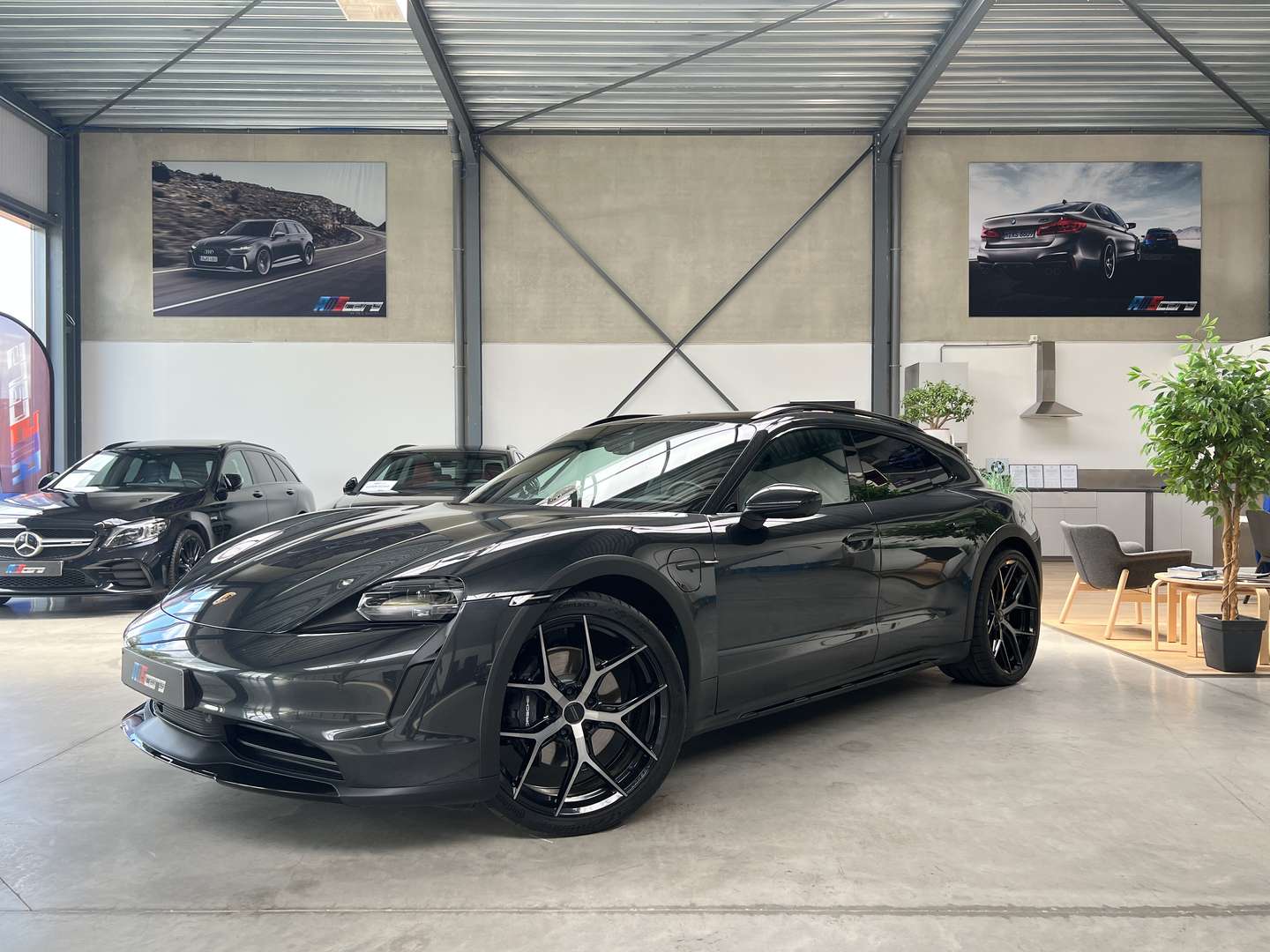 Porsche Taycan Cross Turismo -  - Joinsteer - #1