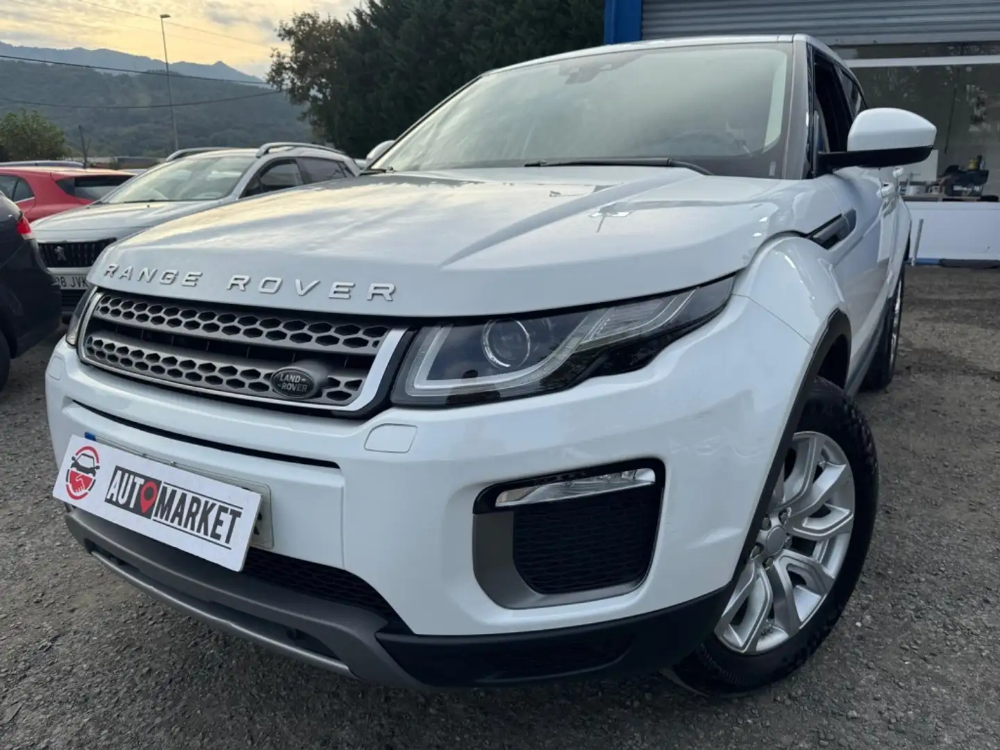 Land Rover Range Rover Evoque 2.0TD4 SE 4WD Aut. 150 - 1